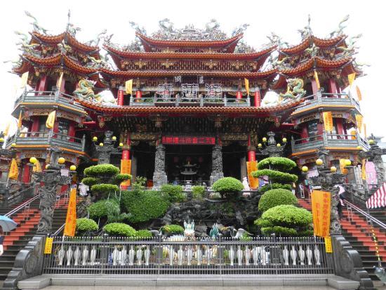 Yonglian Temple